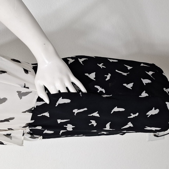 Sweet Rain Black White Bird Novelty Print Pockets Tie Neck Summer Romper Size M - Picture 5 of 13